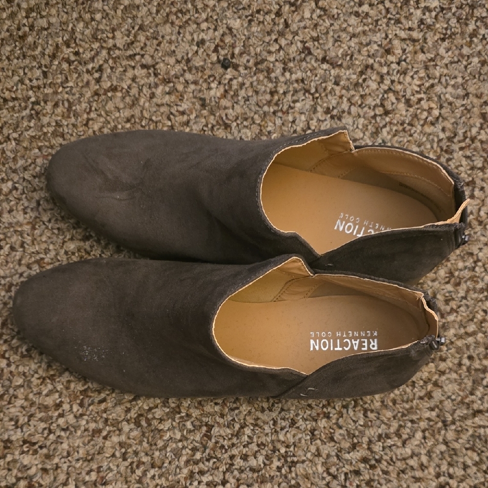 Reaction Kenneth Cole Womens Dark Brown Suede Slip-On Shoes